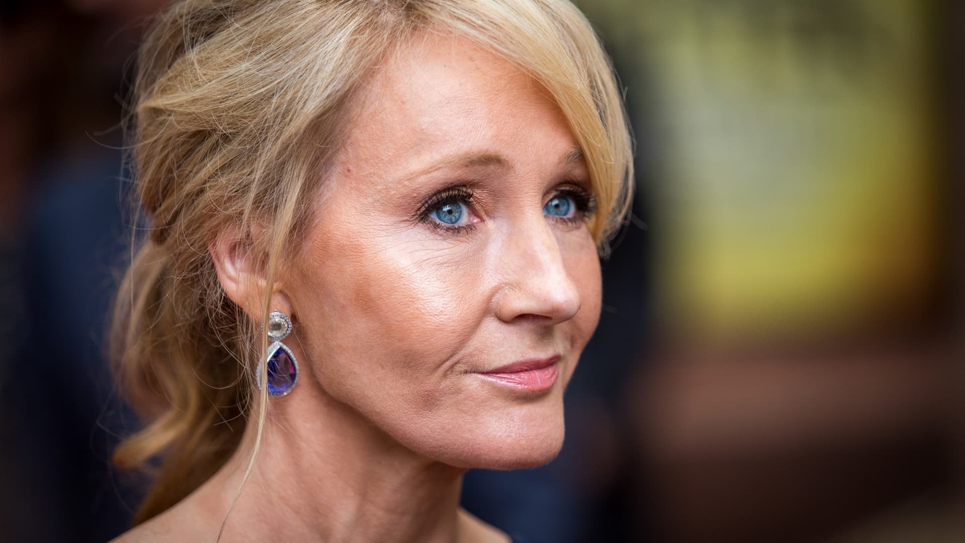 JK Rowling criticizes 'cancel culture' in open letter signed by 150 public figures