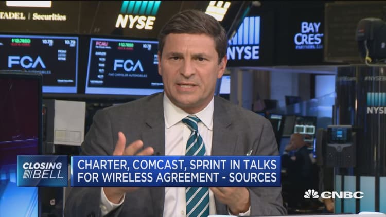 Unlikely Charter, Comcast will buy stake in Sprint