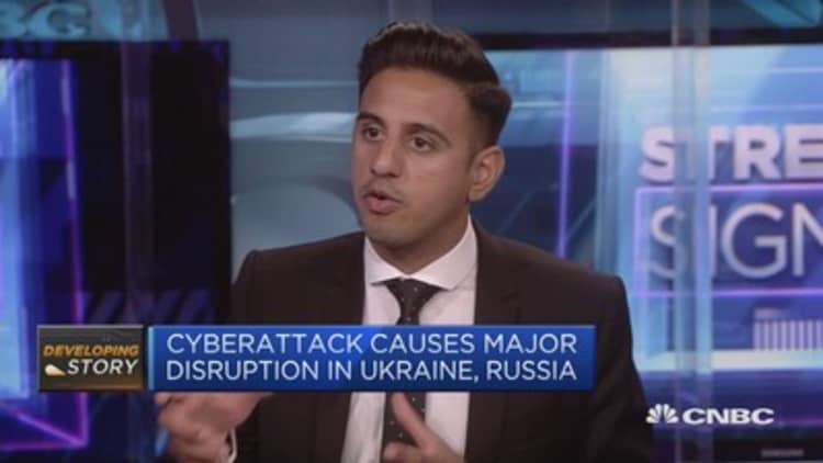 CNBC's Arjun Kharpal discusses recent cyber attacks and advice from security experts
