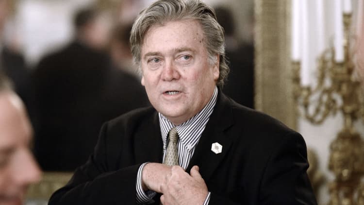 Axios: WH strategist Bannon pushes tax hike on wealthy