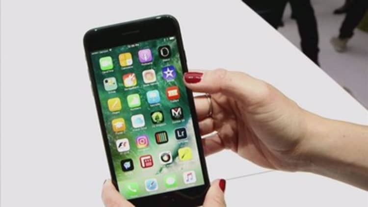 There's pent up demand for the iPhone 8, say analysts. Here's what that means for Apple