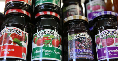 J.M. Smucker battles pricing pressure as packaged food makers get squeezed