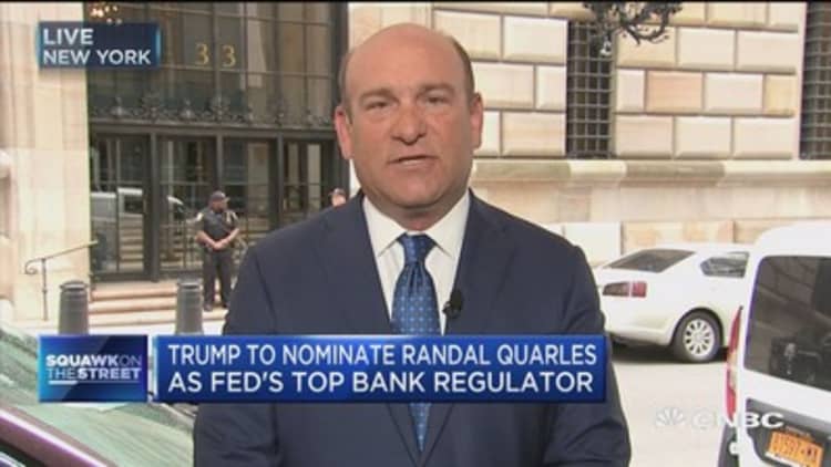 Trump to nominate Randal Quarles as Federal Reserve bank regulator
