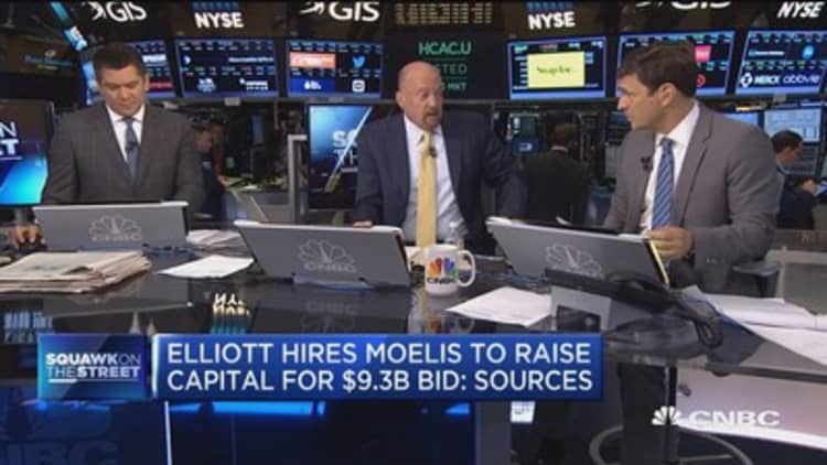 Elliott Management hires Moelis for $9.3 billion Oncor bid: Sources