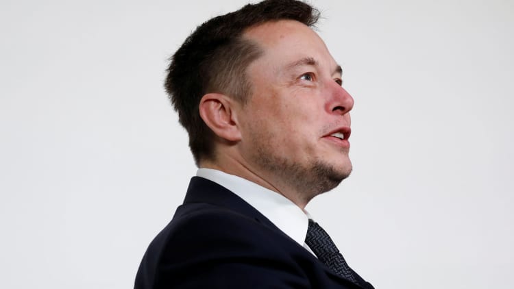 Former Twitter CEO: Elon Musk might be from the future