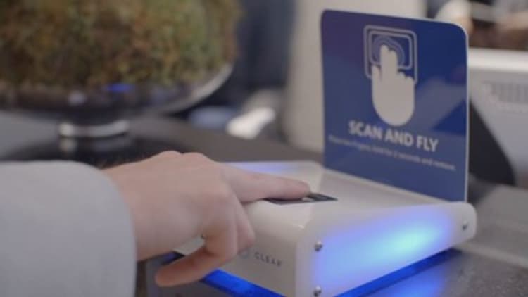 Delta customers can now use fingerprints to board planes