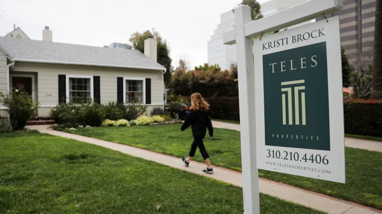 Pending home sales jump 3.8 percent