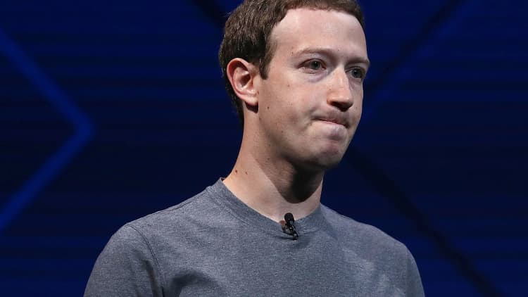 Facebook to give more transparency on political ads