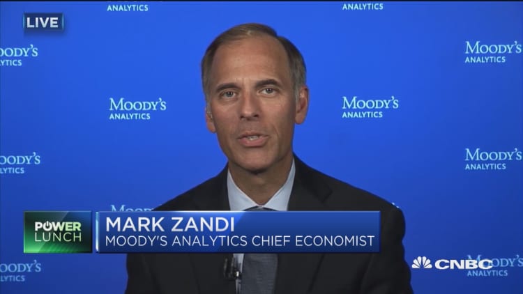 Clock is ticking on economic expansion: Moody's Mark Zandi