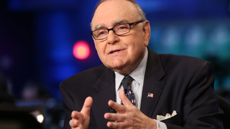 Leon Cooperman: Looking for better entry in financials