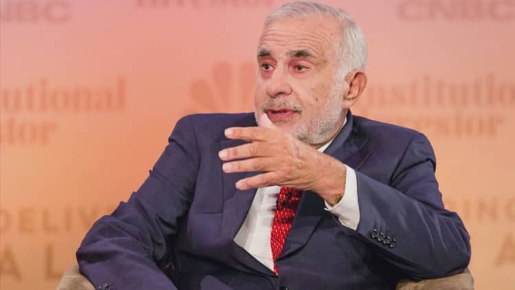 Here's how Carl Icahn's bet on Donald Trump went terribly wrong