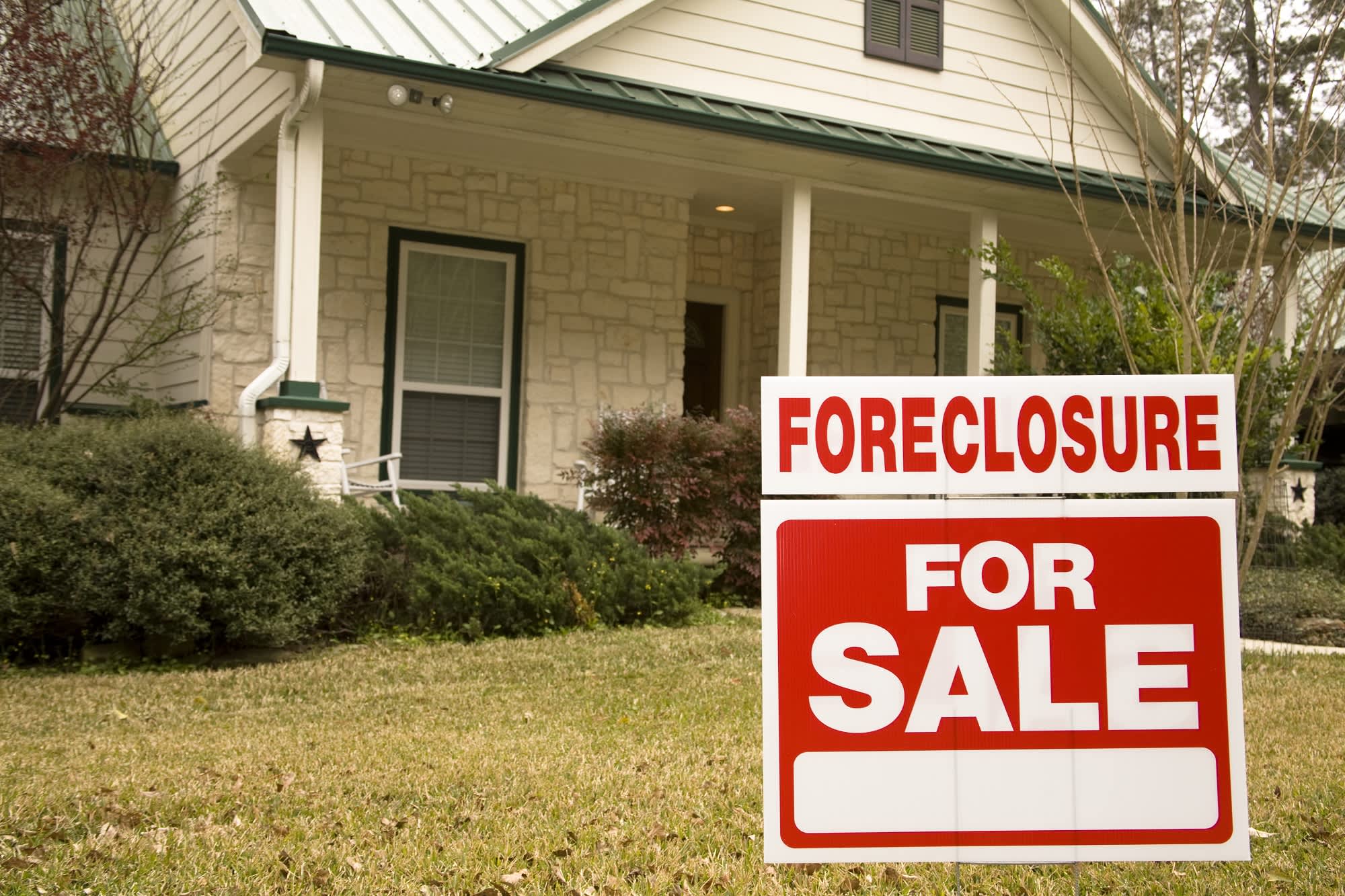 Consumer protection group proposes rule to prevent foreclosures by 2022