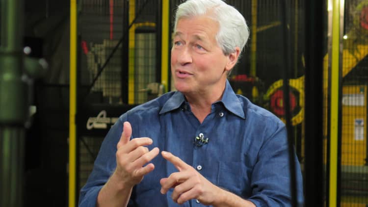 JPMorgan chief Jamie Dimon drops advice on how to achieve a fulfilling life