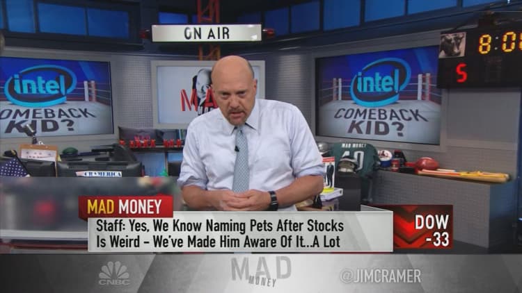 Cramer would bet on this far-reaching tech giant's comeback