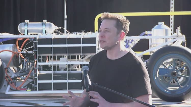 Elon Musk issues a stark warning about A.I., calls it a bigger threat than North Korea