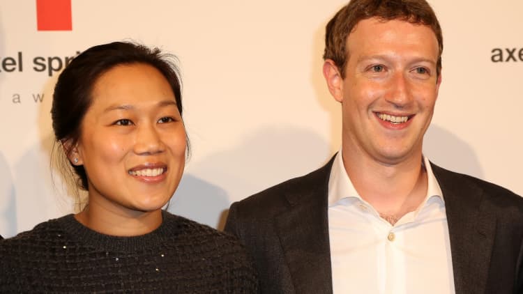 Zuckerberg: Plan to sell 35 to 75 million shares for philanthropy