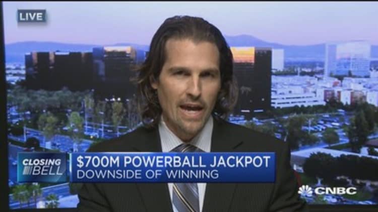What are the downsides of winning the Powerball?
