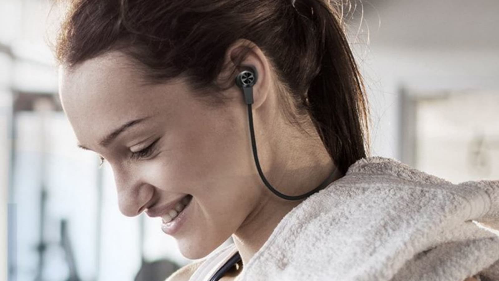 How to use Bluetooth wireless headphones