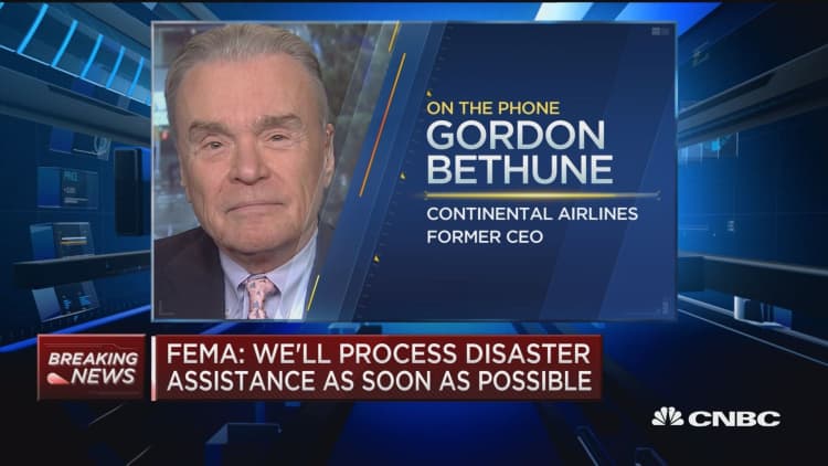 Airline travel disruption after Harvey: Fmr. Continental Airlines CEO