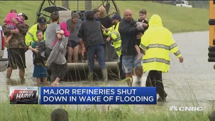 Major oil refineries shut down in wake of flooding