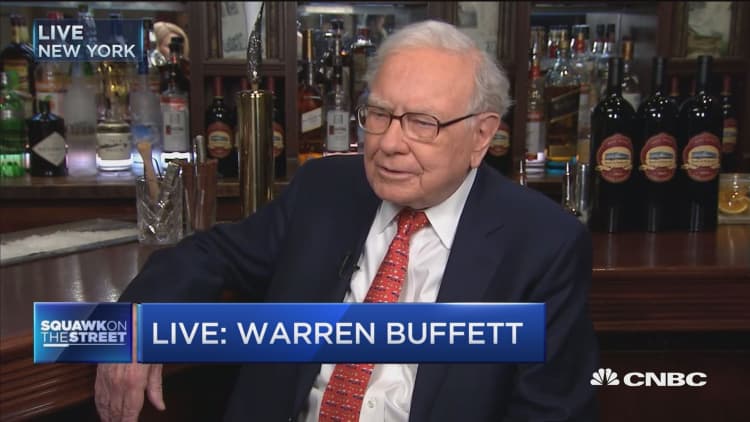 Warren Buffett on his power lunch for charity