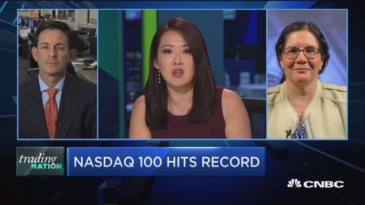 Trading Nation: Nasdaq 100 hits record