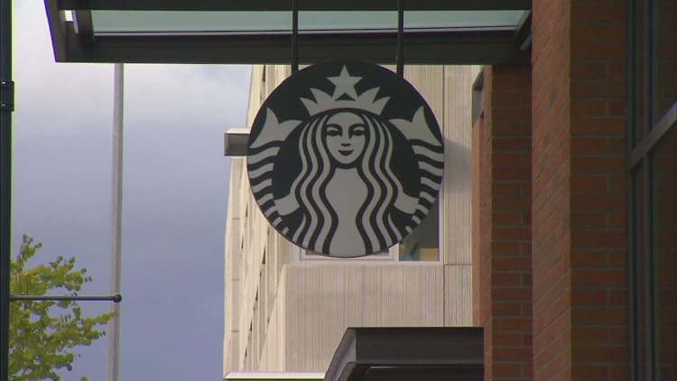 Starbucks sued by biggest mall operator in America over Teavana closures