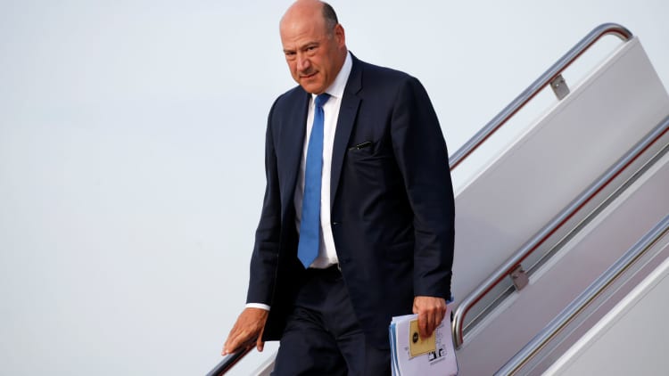 Cohn's chances of becoming Fed chair are dropped after criticizing Trump