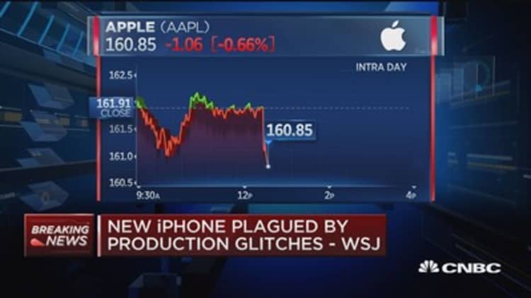 WSJ: New iPhone plagued by production glitches