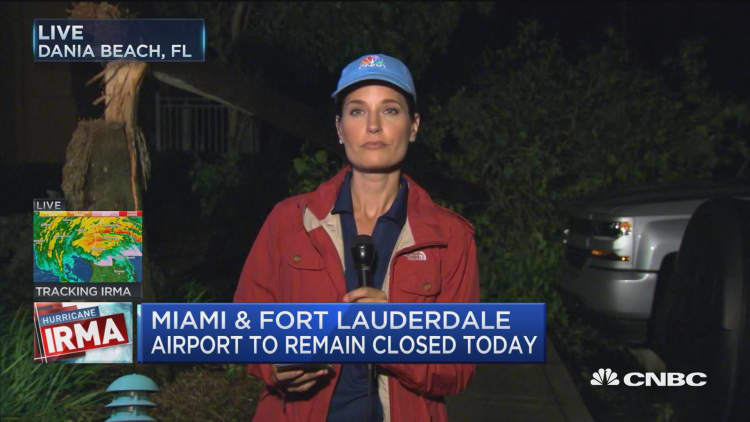 Miami and Fort Lauderdale airport to remain closed today