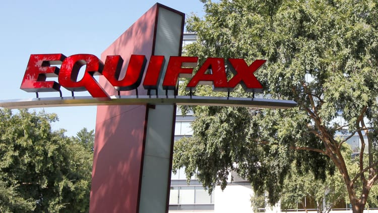 There are 23 class action lawsuits and growing against Equifax: Tech lawyer