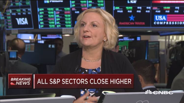 Sticking with large cap and growth as a large part of your portfolio, I think you'll be very happy: Carol Pepper