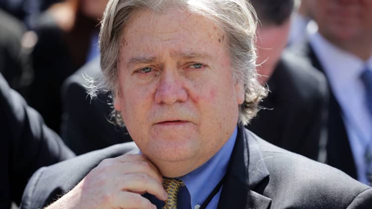 Steve Bannon to step down from Breitbart News: NYT