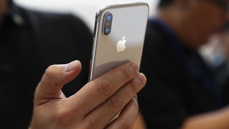 Here's a first look at Apple's iPhone X