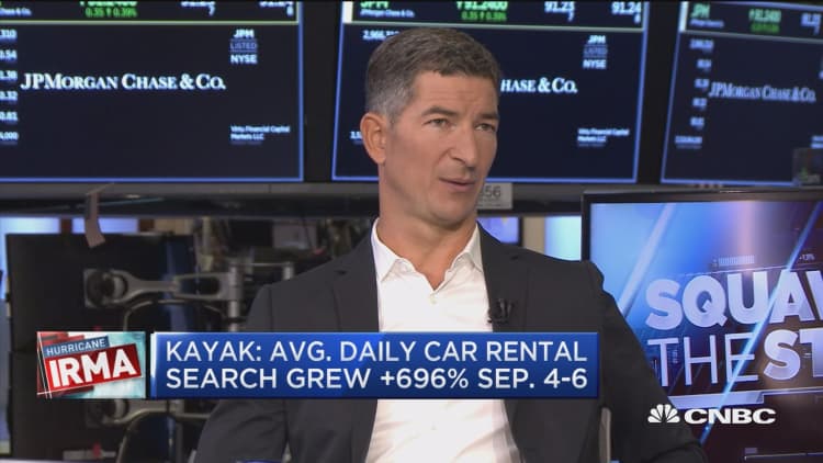 Kayak CEO: Airfare queries spiked 400% ahead of Irma