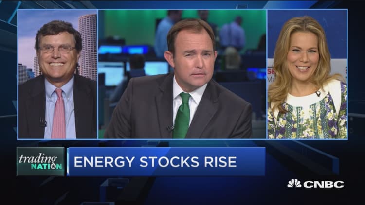 Trading Nation: Energy stocks rise