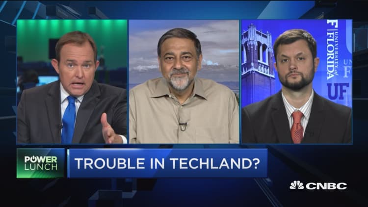 'Tech industry is getting a free ride' on personal information: Vivek Wadhwa
