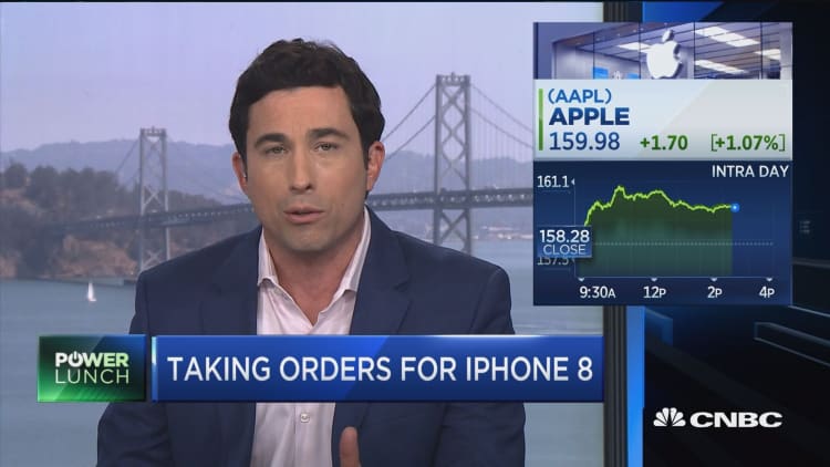 Apple begins taking orders for iPhone 8