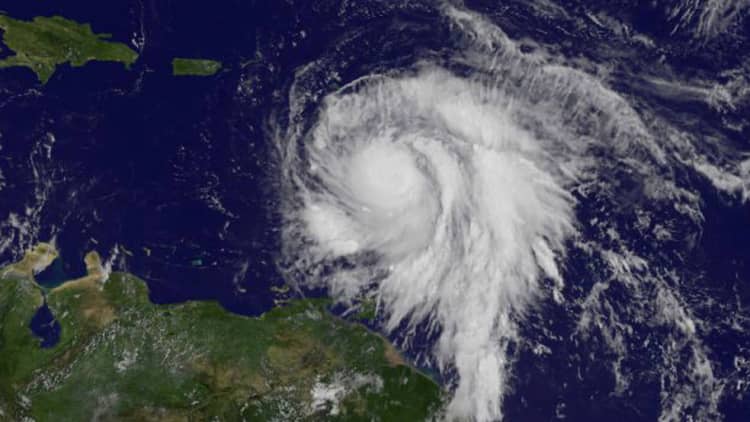Hurricane Maria lashes Virgin Islands as Puerto Rico braces for strike