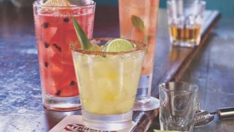 TGI Friday's begins testing alcohol delivery in Texas