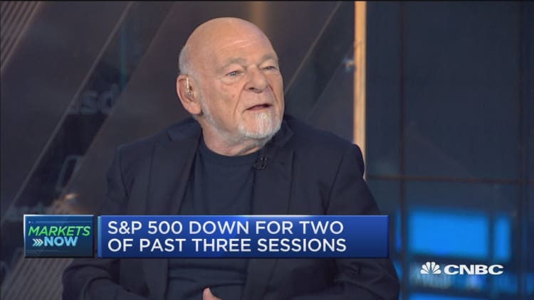 Billionaire Sam Zell on markets: This is not a time to 'buy anything'
