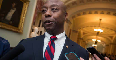 Sen. Tim Scott: 'Every man, woman, child' should stand for the national anthem