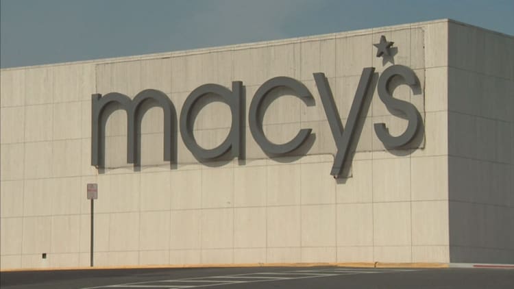 Macy's reinvents its loyalty program