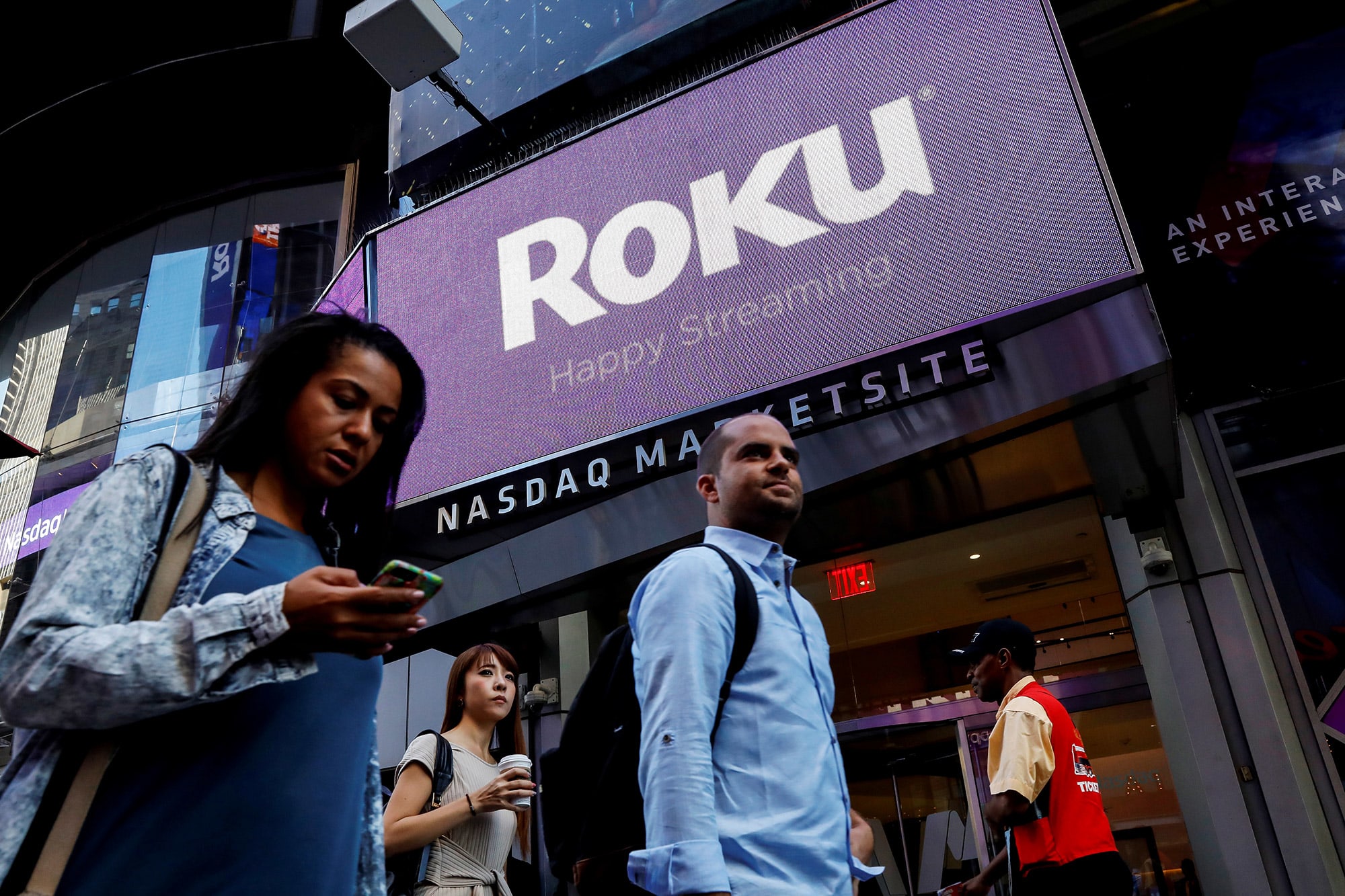 Roku shares plunge 25% on pace for worst day ever – CNBC