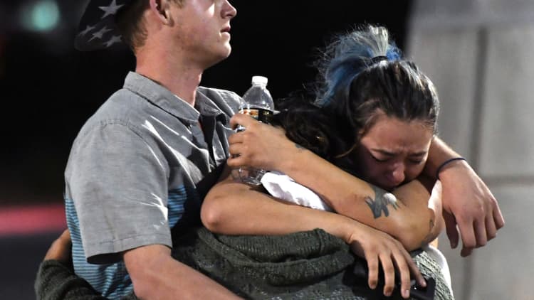 Sheriff: 58 dead and 515 injured in Las Vegas shooting