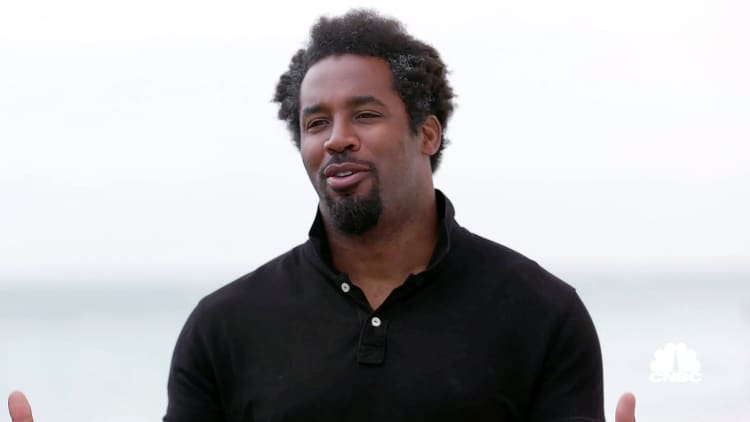 Adventure Capitalists investor Dhani Jones on 'setting an example' for African-American entrepreneurs