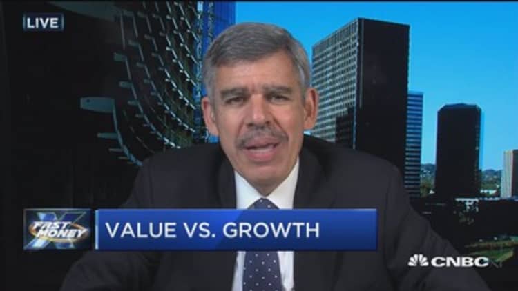 In the battle between growth versus value, here's what Mohamed El-Erian would pick