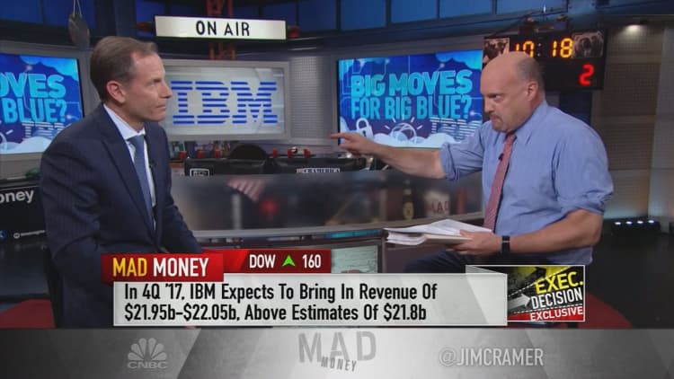 IBM will get a strong tailwind from the weak dollar, CFO Martin Schroeter says