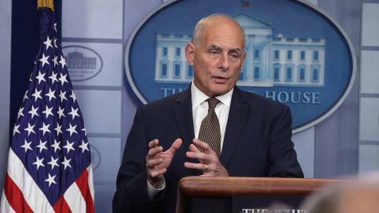 Kelly defends Trump's call to widow: 'If you’ve never been in combat, you can’t even imagine how to make that call'