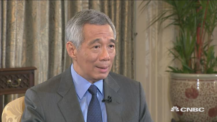 Singapore PM: Would like to grow 2% to 3% annually to ensure 'quality of life'